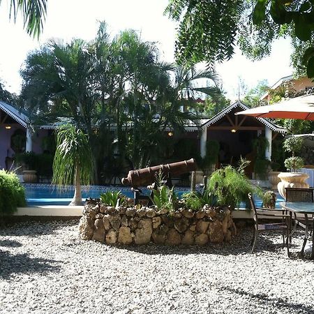 Palm Inn Hotel Port-au-Prince Eksteriør bilde