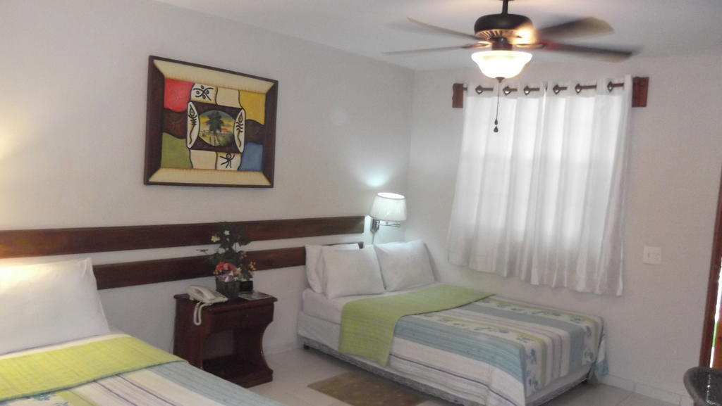 Palm Inn Hotel Port-au-Prince Rom bilde